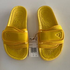 Adidas Originals Pharrell Yellow Chancletas HU Boost Slides